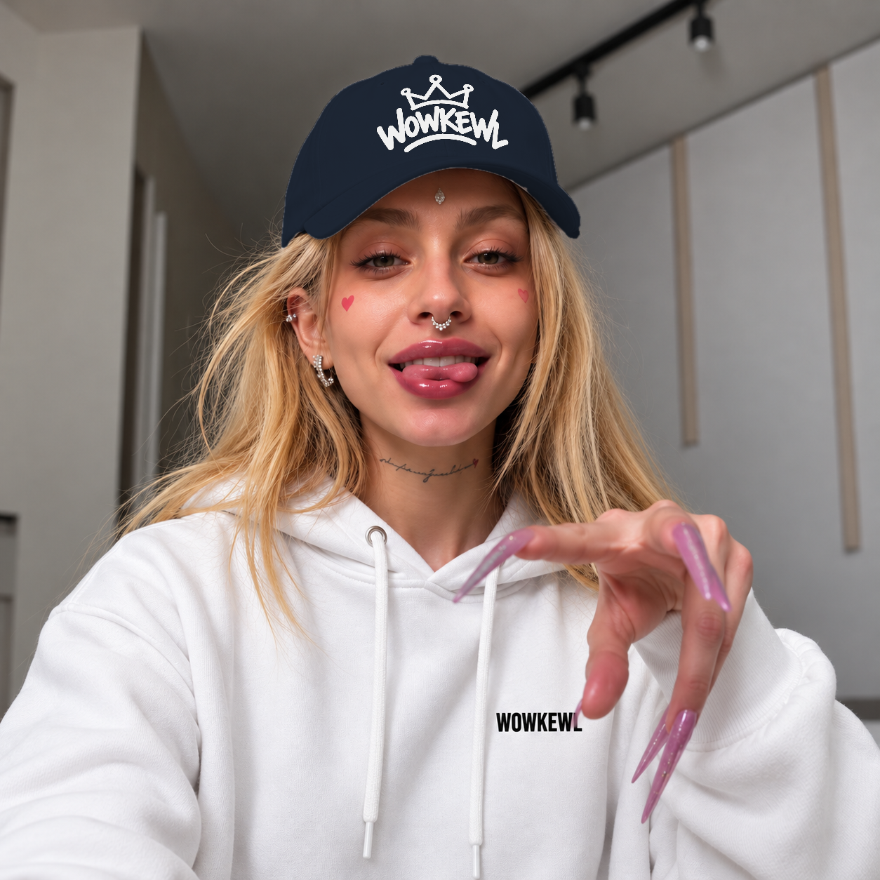 WOWKEWL Crown Cap — on model