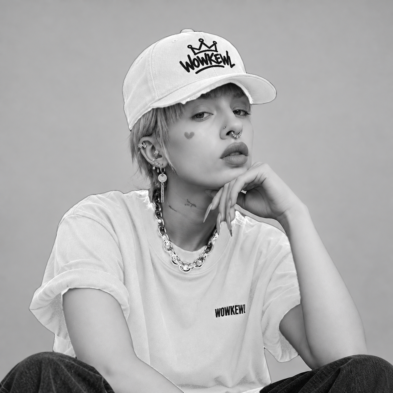 WOWKEWL Crown Cap — on model