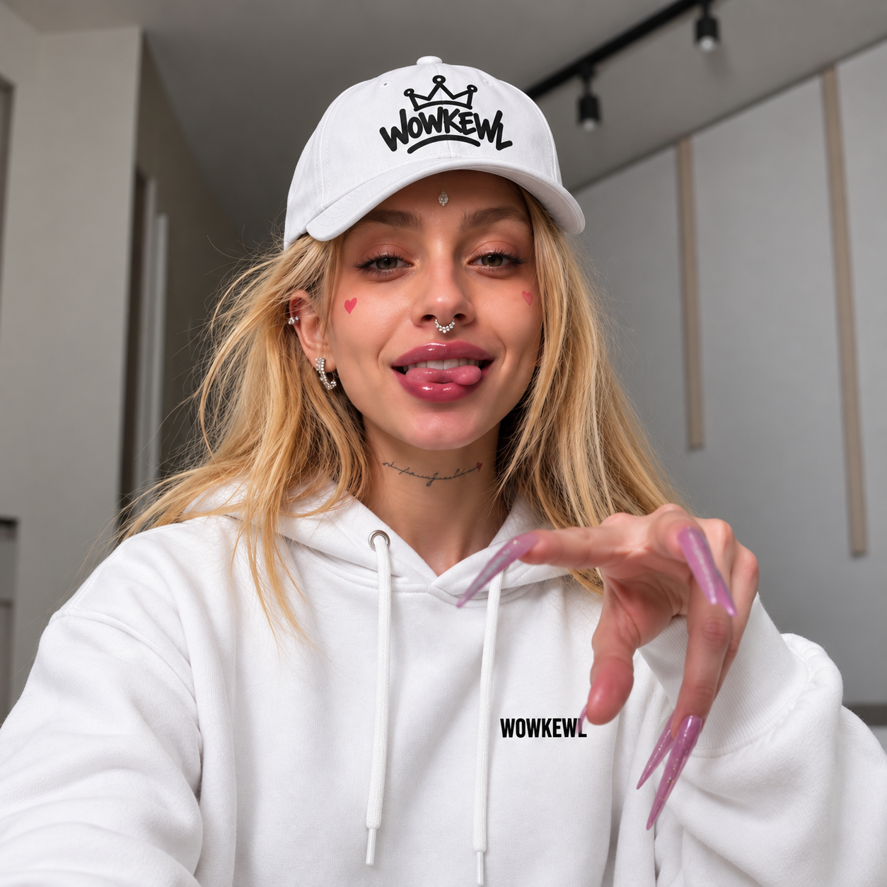 WOWKEWL Crown Cap — on model