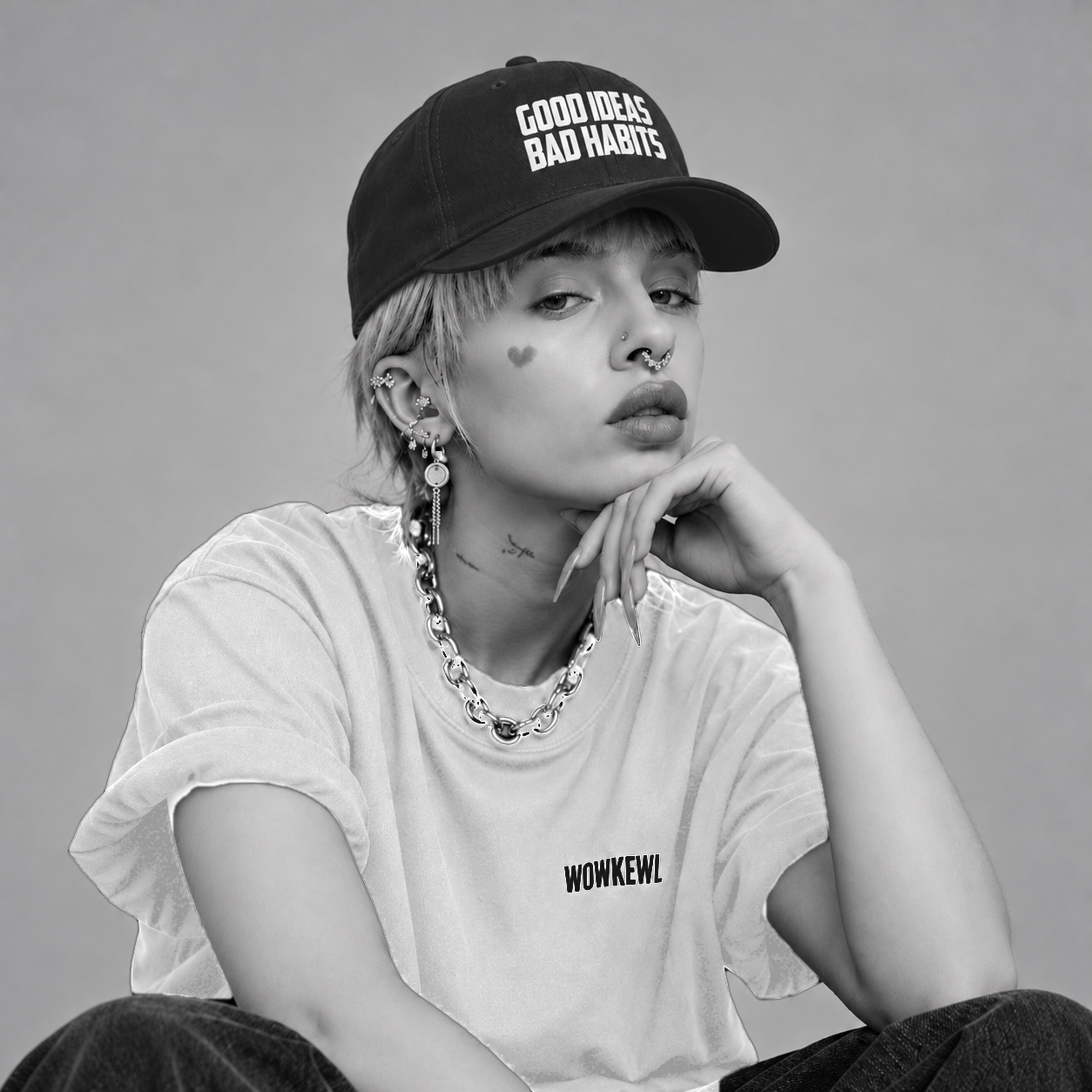 WOWKEWL Good Ideas Cap — on model