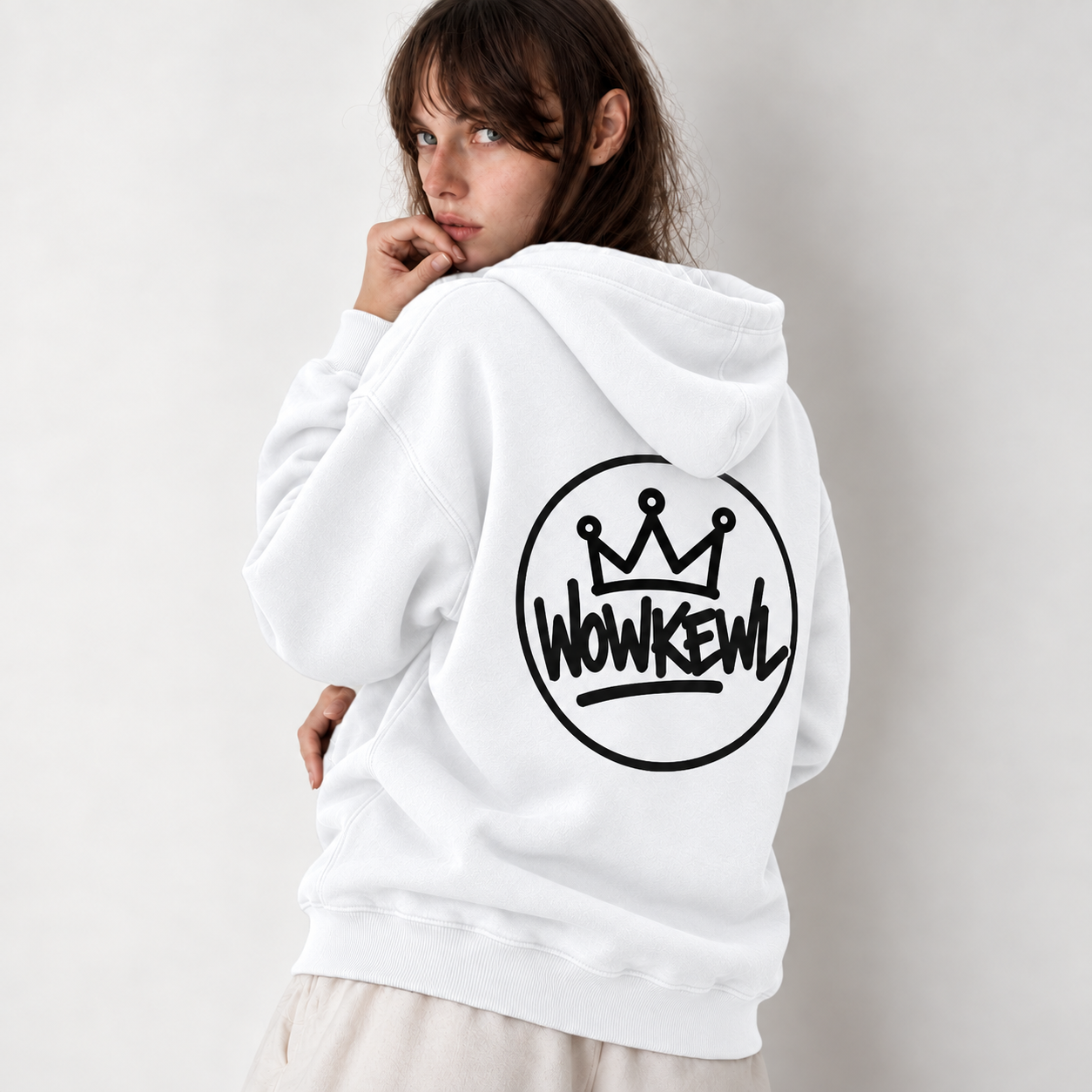 WOWKEWL Crown Mono Hoodie – vit