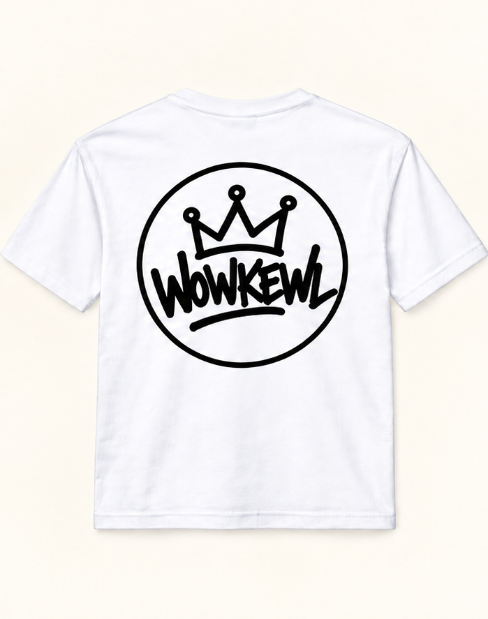 WOWKEWL Crown Mono Tee – vit – baksida